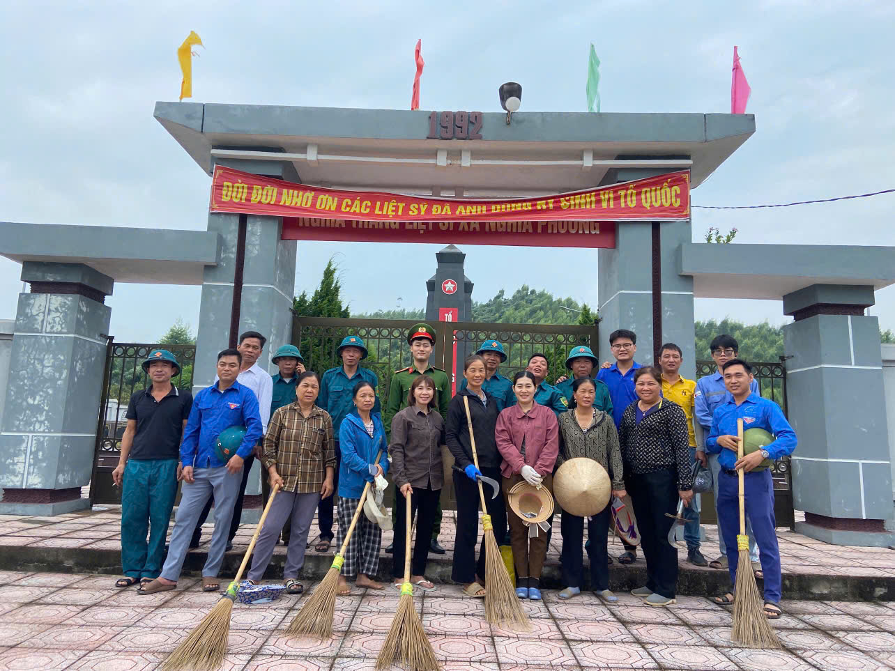 Thực hiện sự chỉ đạo của Đảng uỷ - UBND - MTTQ và sự phối hợp của Đoàn Thanh niên CS Hồ Chí Minh, Ban CHQS và Công an xã